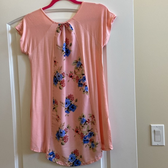 Peach coloured tunic with floral print back - Picture 3 of 4